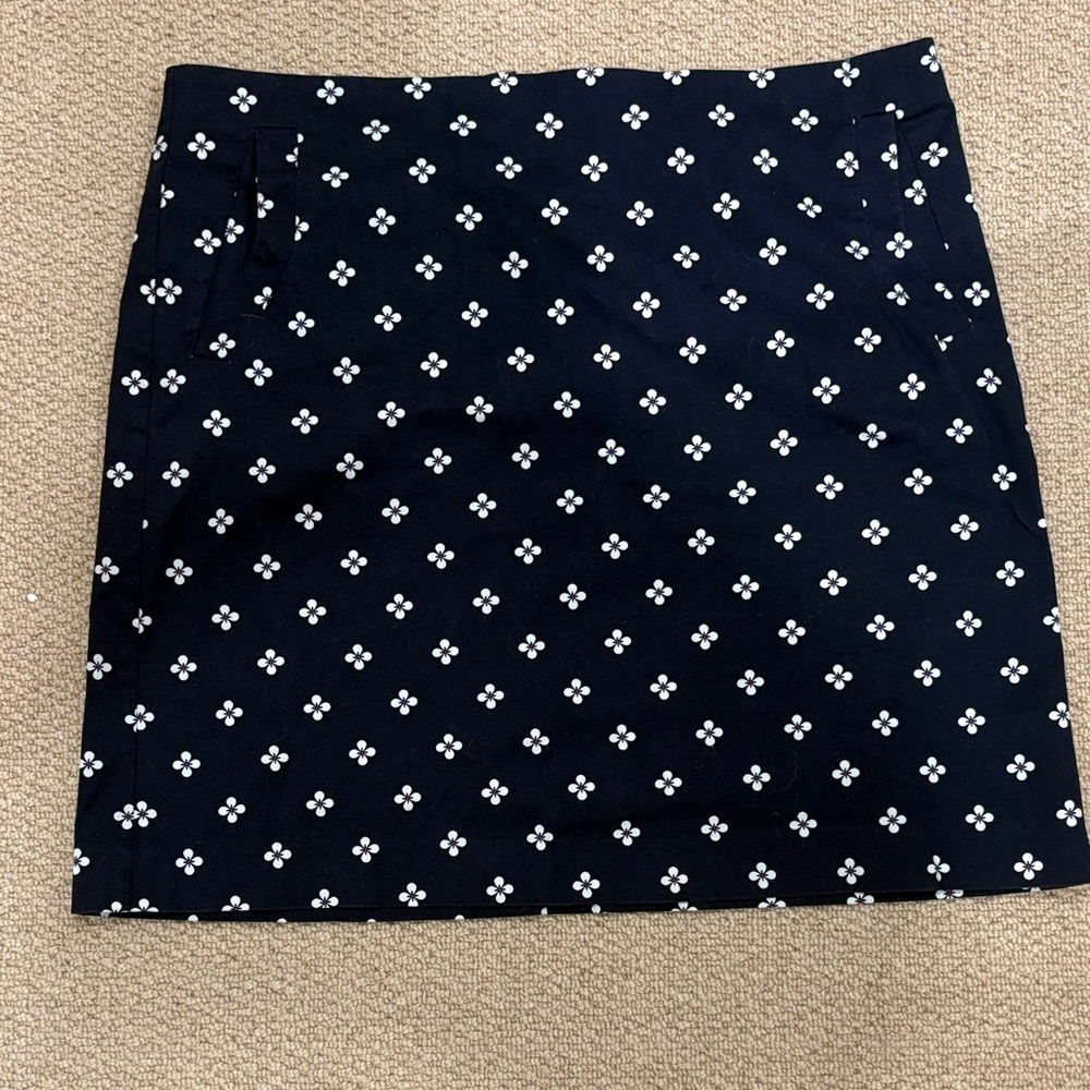 Ann Taylor Factory Navy and White Skirt 16